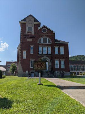 Courthouse Burned Historical Marker, Morehead