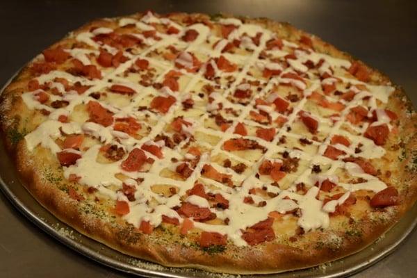 Chicken Bacon Ranch with Tomato Stuffed Counter Style Pizza