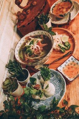 Ph bò (beef pho), ph cun (pho rolls) and chè ht sen (lotus dessert soup)