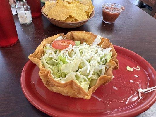 Lunch special taco salad