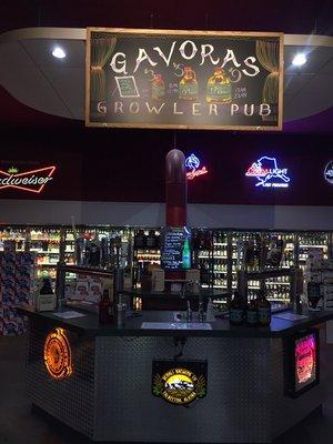 Gavora's Liquor & Fine Wine