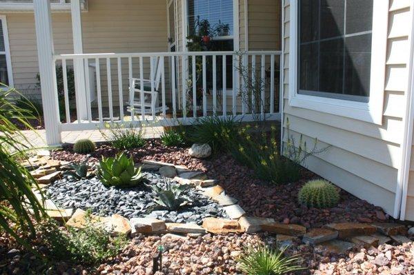 Southwest themed landscape with multiple stone accents