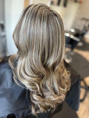 Blond Highlights. Hair by Veronica