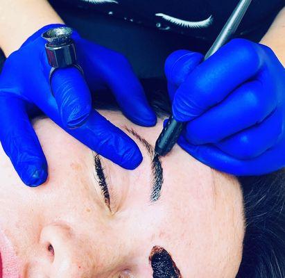 Cosmetic tattooing. Microblading