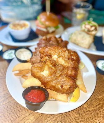 Fish and chips (large portion)