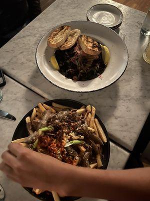 Mussles and poutine