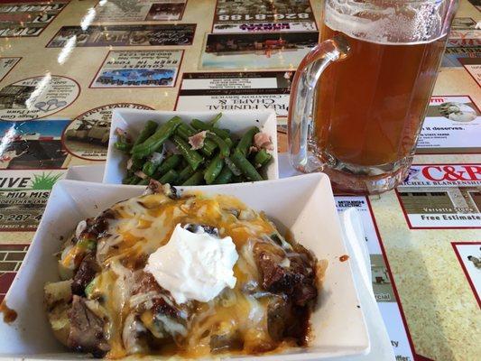 Posh Society Potato with Burnt Ends and side of green beans - delicious and superb service