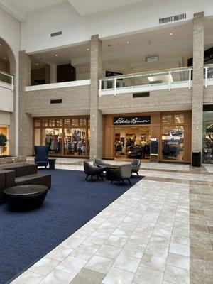 Hawthorn Mall