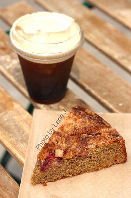 Nitro Cold Brew ($4) + Bird Dog Baking Rye Tea Cake ($4)