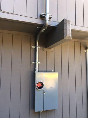 Here is a newly installed 200 Amp solar ready meter main panel.