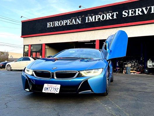 BMW i8 Turbo repair and Oil change