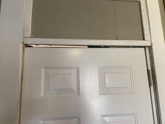 These pictures are after the maintenance man "fixed" the door