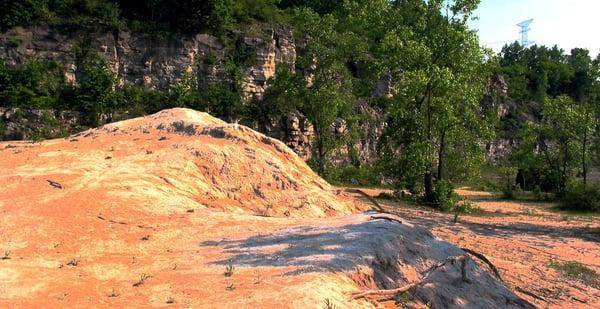 This area of the quarry made me feel as if I were out west.