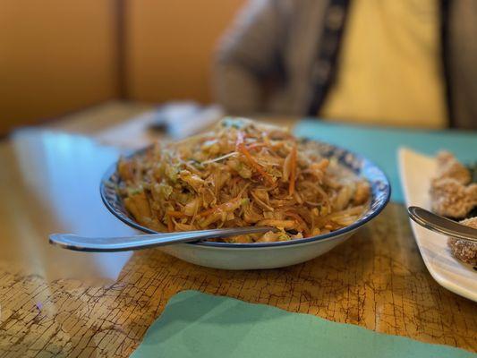 Taiwanese RN7. Taiwan Style Rice Noodle with Chicken