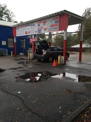 One upside of this carwash is that I can walk over (and check-in) @ Lucky Goat!