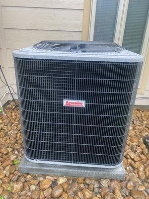 Arcoaire (ICP) NXA648GKA100 16SEER R-410a 4ton condenser