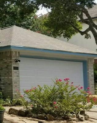 Excellent garage painting and trim.