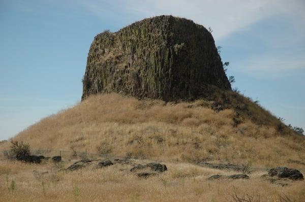 Hat Rock today