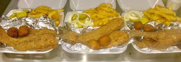 Food served at 7Kingz Wingz & Ribz.