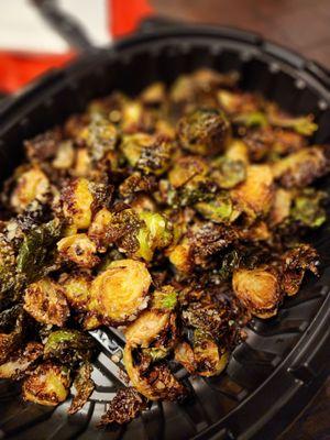 Crispy parmesan Brussel sprouts to go