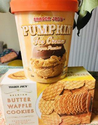 Butter waffle pumpkin ice cream sandwich, my new seasonal obsession!