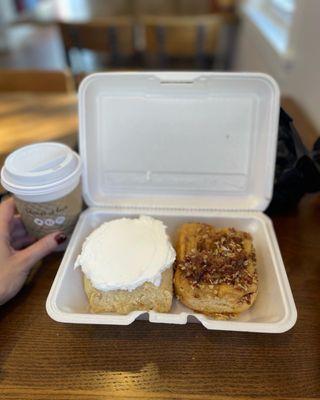 Iced cinnamon bun and sticky pecan cinnamon bun