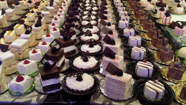 Mesas de postres! Custom Dessert Tables!