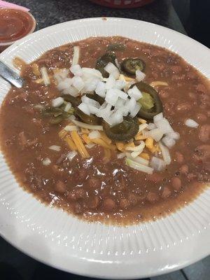 Chili w/pinto beans.