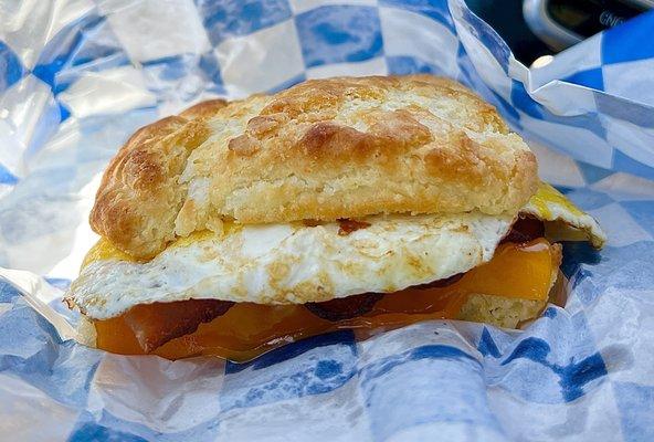 Breakfast sandwich