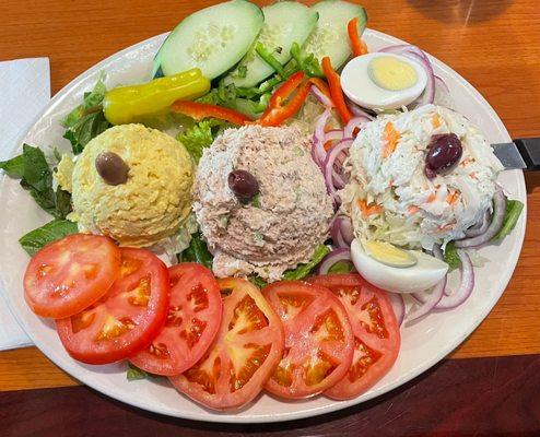 Tuna Salad Platter