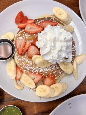 Banana & Strawberry Pancakes