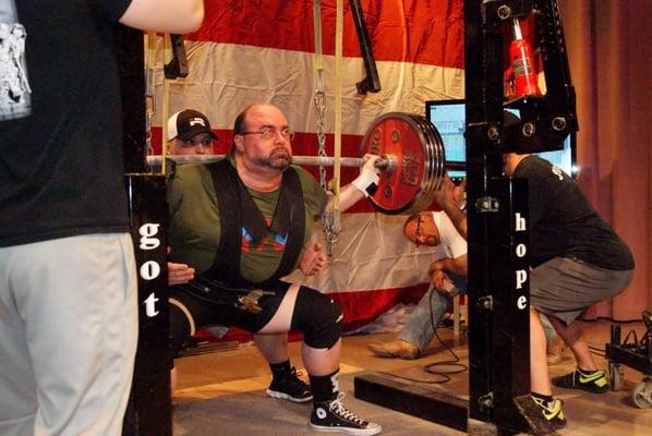 Howard Penrose lifting at Relentless Minnesota fundraiser - March, 2015