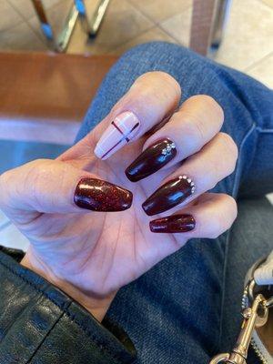 Beautiful nails by Tiffany