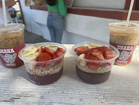 Shaka Iced Coffee with Vanilla and 2% milk , Acai Bowl - Regular "The Duke" , Acai Bowl - Peanut Butter "Banzai", and Aloha White Mocha