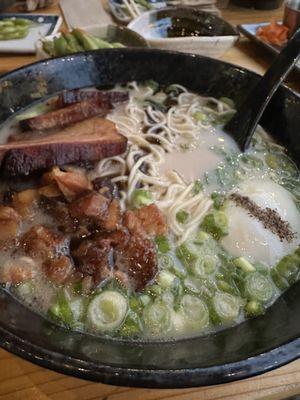 Tonkotsu Shio Ramen