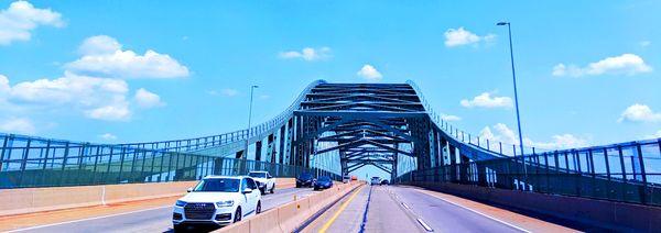 Delaware River-Turnpike Toll Bridge