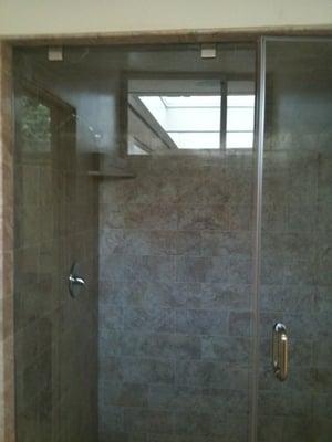 Frameless Shower