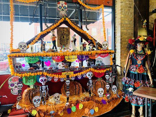 Dia de Los Muertos Ofrenda