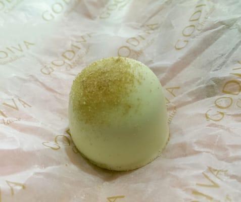 Creme brulee truffle