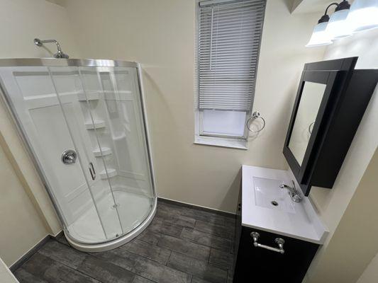 "A spacious modern bath. Wow!"
 
 Best Unit in Bridgeport