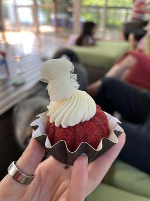 Red velvet mini Bundt