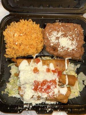 Tacos dorados