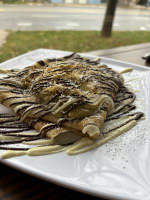 Dubai Crepe (pistachio and chocolate)