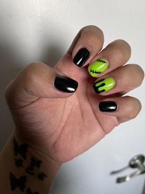 Halloween nails gel manicure