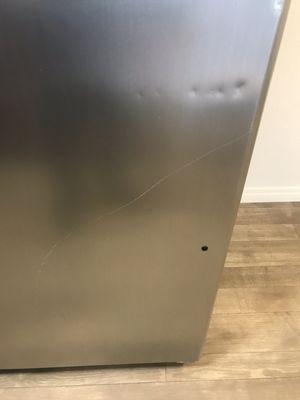 Scratches in fridge