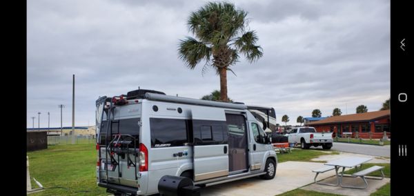 Mel's RV Rental