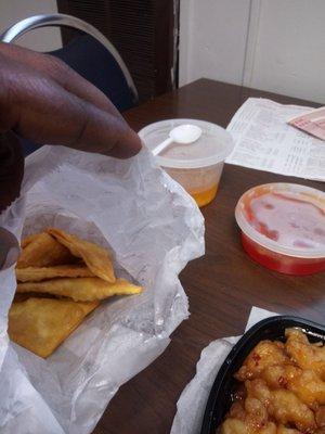 Crab Ragoons 10 good good