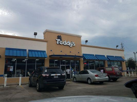 Teddy's Food Mart