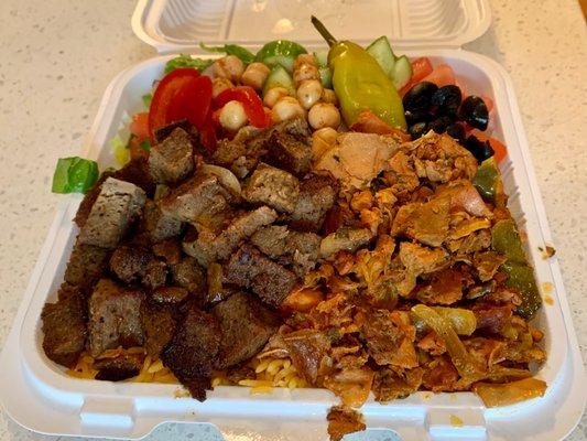 Lamb gyro and chicken combo