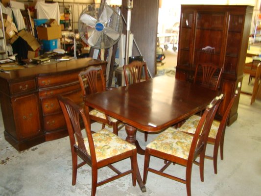 Mahogany 9 Pcs D R Suite @ Auction March 28